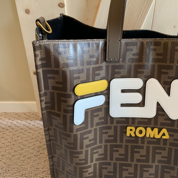 FENDI TOTE BAG Used - Picture 9 of 15